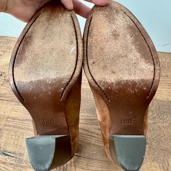 Frye Ilana Shootie Wood Oiled Suede Booties Women's Size 9.5 - Picture 7 of 8